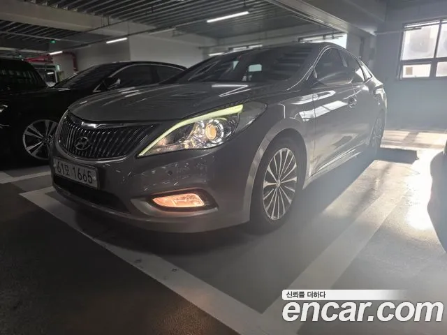 Hyundai Grandeur 2014 — photo 1