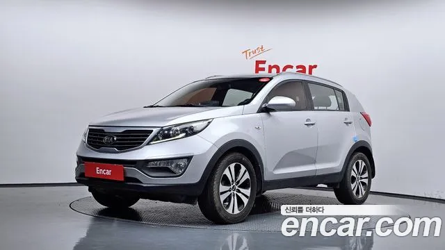 Kia Sportage 2011 — photo 1