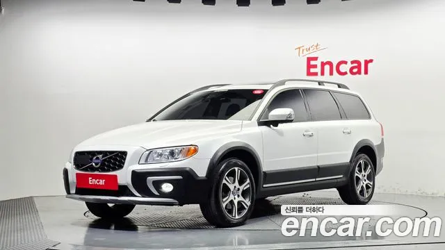 Volvo XC70 2014 — photo 1