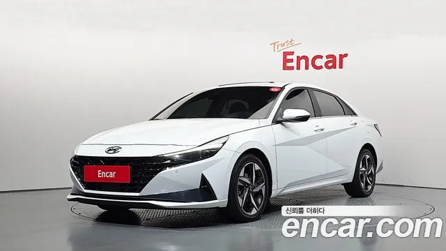 Hyundai AVANTE 2021 — photo 1