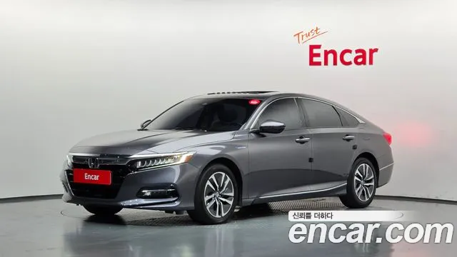 Honda Accord 2019 — photo 1