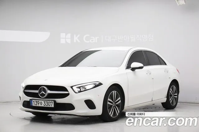Mercedes-Benz A-Class 2021 — photo 1