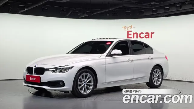 BMW 3-Series 2018 — photo 1