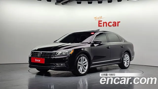 Volkswagen Passat 2018 — photo 1