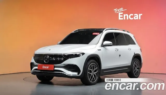 Mercedes-Benz EQB 2023 — photo 1