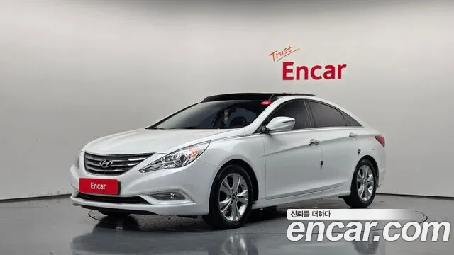 Hyundai Sonata 2012 — photo 1