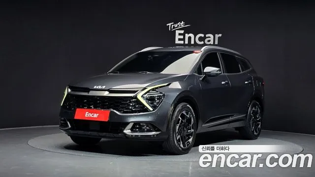 Kia Sportage 2023 — photo 1