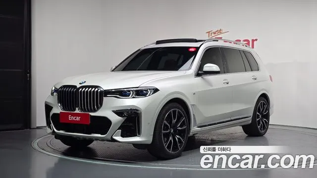 BMW X7 2021 — photo 1