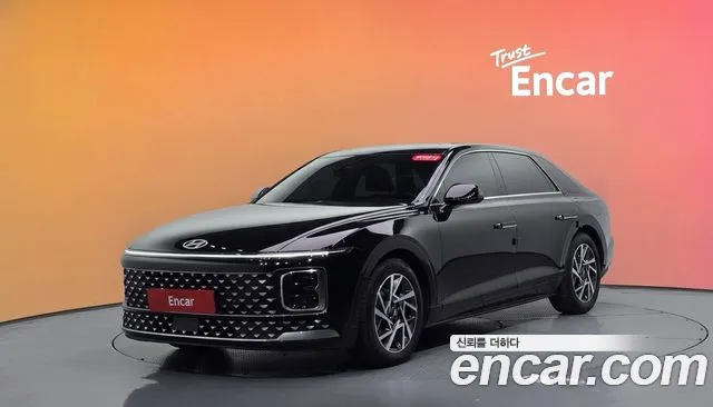 Hyundai Grandeur 2023 — photo 1