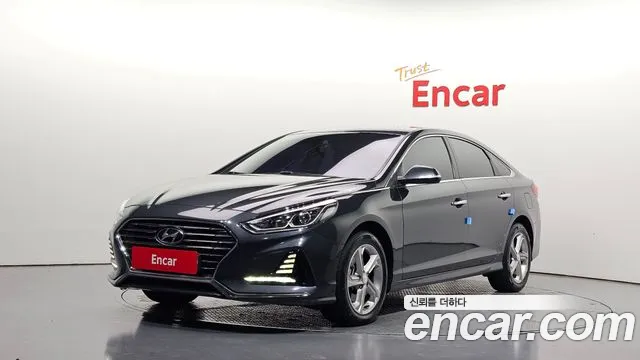 Hyundai Sonata 2019 — photo 1