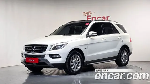 Mercedes-Benz M-class 2012 — photo 1