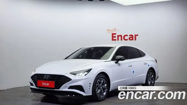 Hyundai Sonata 2022 — photo 1