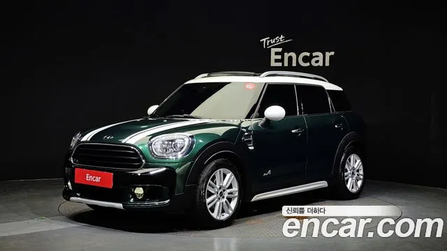 Mini Countryman 2018 — photo 1