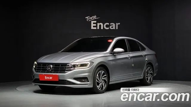 Volkswagen Jetta 2021 — photo 1