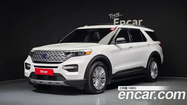 Ford Explorer 2020 — photo 1