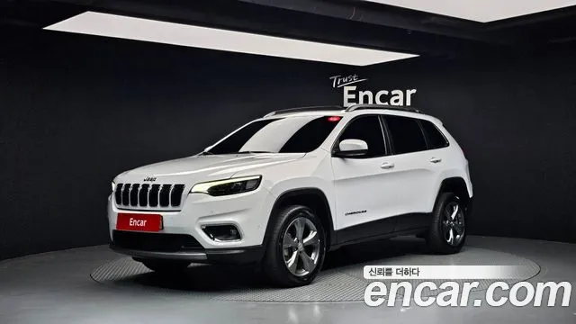 Jeep Cherokee 2021 — photo 1
