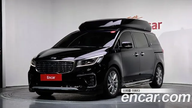 Kia Canival 2019 — photo 1