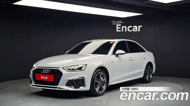 Audi A4 2021 — photo 1