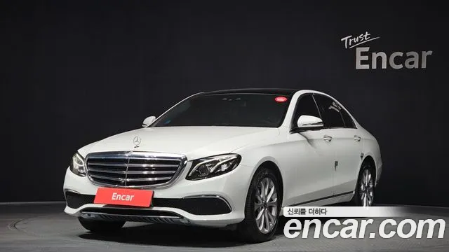 Mercedes-Benz E-Class 2019 — photo 1