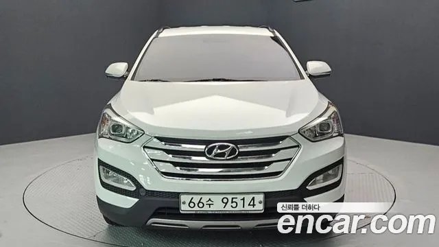 Hyundai Santafe 2015 — photo 1