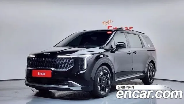 Kia Canival 2025 — photo 1