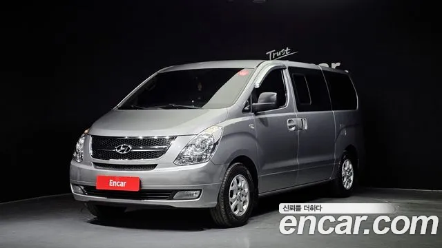 Hyundai Starex 2016 — photo 1