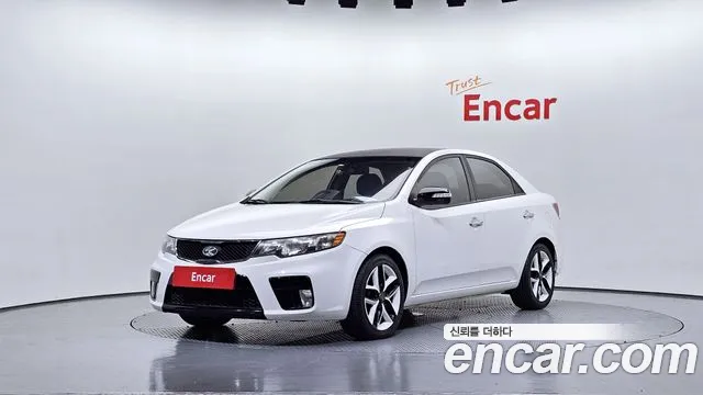 Kia Porte 2010 — photo 1
