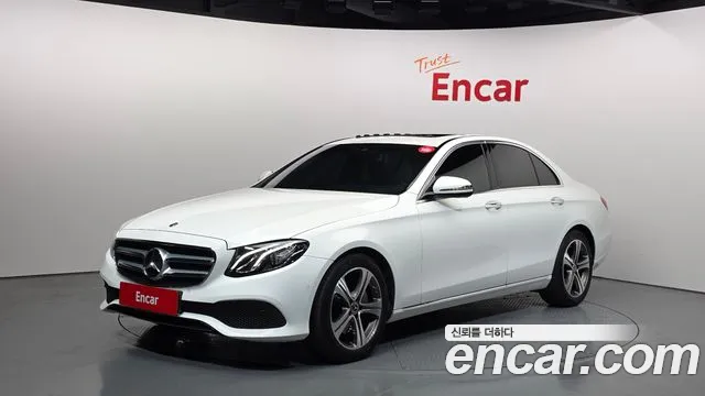 Mercedes-Benz E-Class 2019 — photo 1