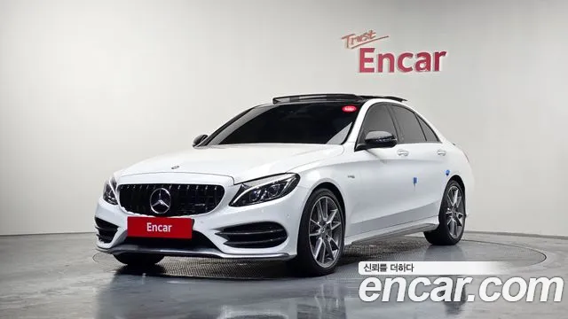 Mercedes-Benz C-Class 2017 — photo 1