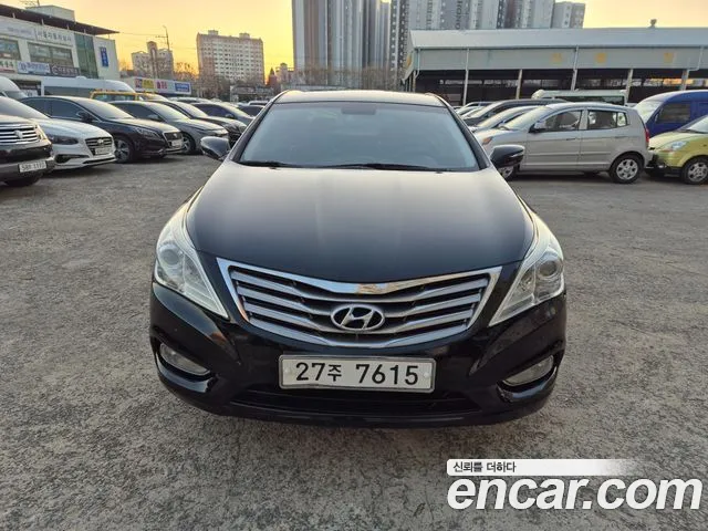 Hyundai Grandeur 2012 — photo 1