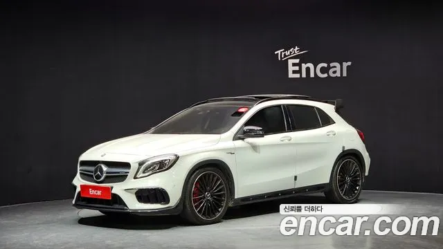 Mercedes-Benz GLA-Class 2018 — photo 1