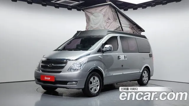 Hyundai Starex 2015 — photo 1