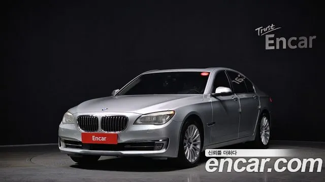 BMW 7-Series 2014 — photo 1