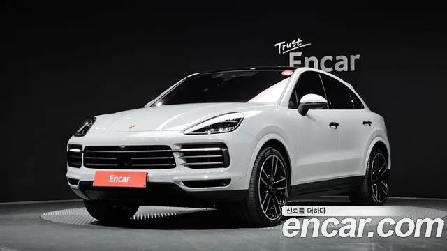 Porsche Cayenne 2022 — photo 1