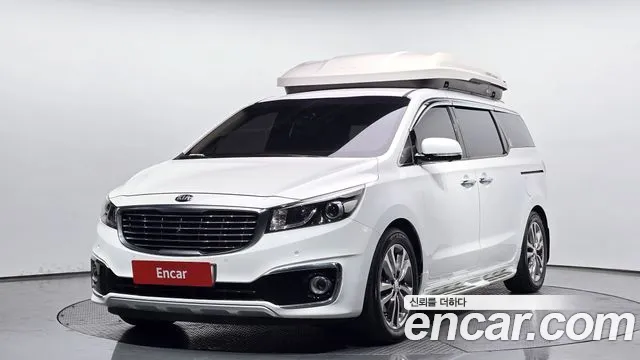 Kia Canival 2016 — photo 1