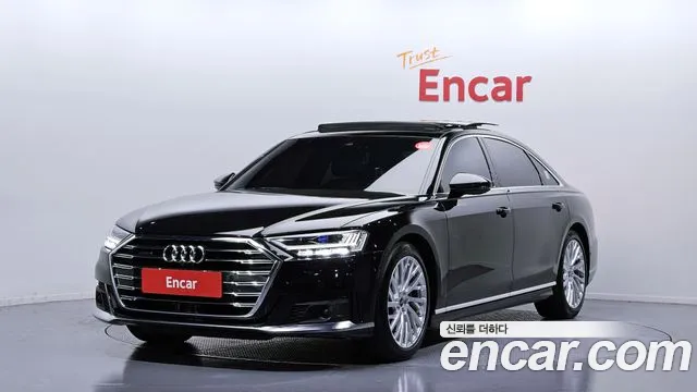 Audi A8 2021 — photo 1