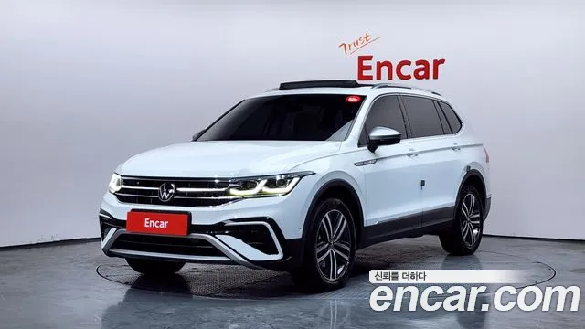 Volkswagen Tiguan 2022 — photo 1