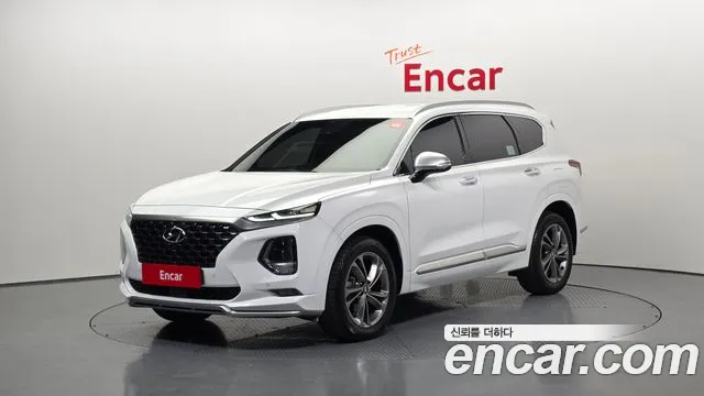 Hyundai Santafe 2019 — photo 1