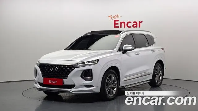 Hyundai Santafe 2019 — photo 1