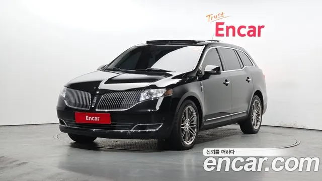 Lincoln MKT 2014 — photo 1