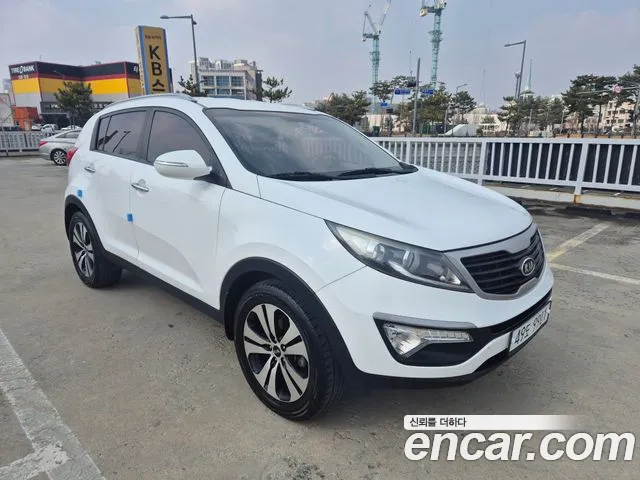 Kia Sportage 2012 — photo 1