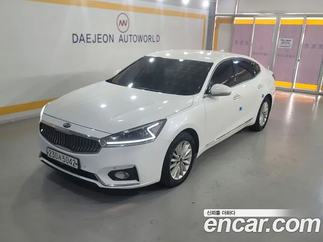 Kia K7 2018 — photo 1