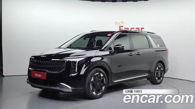 Kia Canival 2024 — photo 1