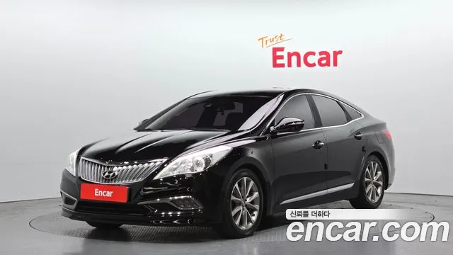 Hyundai Grandeur 2015 — photo 1
