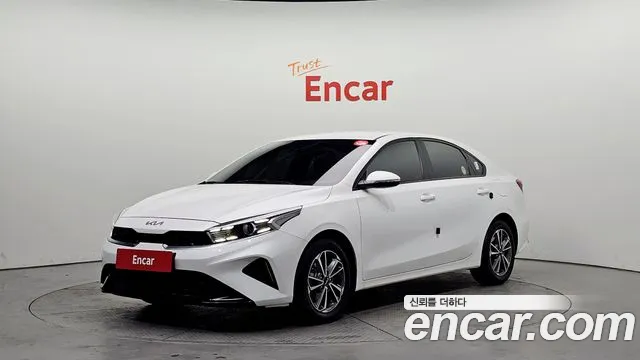 Kia K3 2022 — photo 1