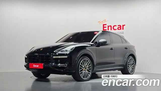 Porsche Cayenne 2023 — photo 1