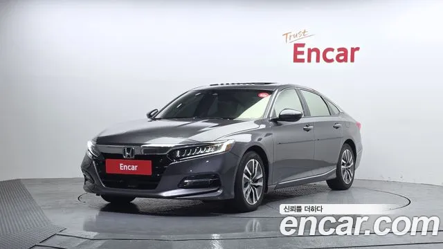 Honda Accord 2019 — photo 1