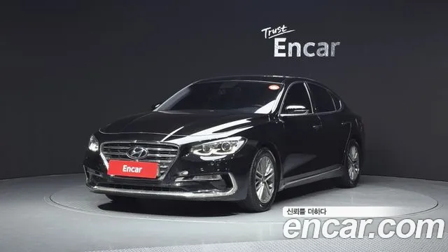 Hyundai Grandeur 2018 — photo 1