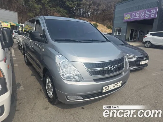 Hyundai Starex 2015 — photo 1