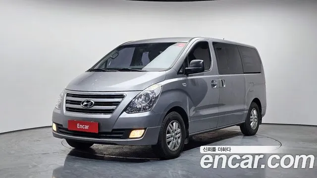 Hyundai Starex 2016 — photo 1